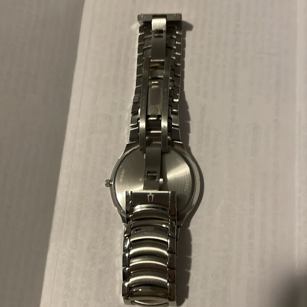 Watch - Picture 3 of 3